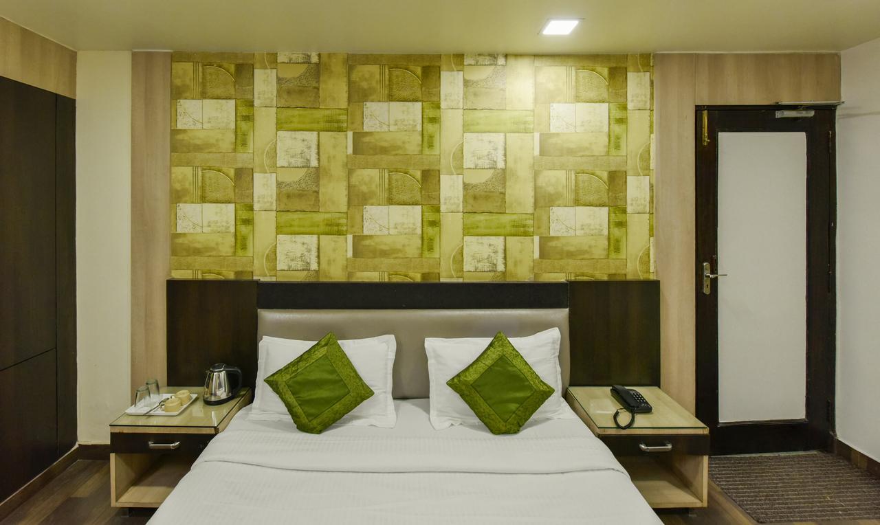 Hotel Kanishka Rāipur Екстериор снимка